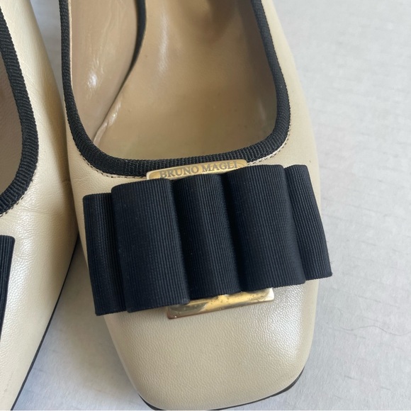 Bruno Magli low heels - Picture 6 of 11